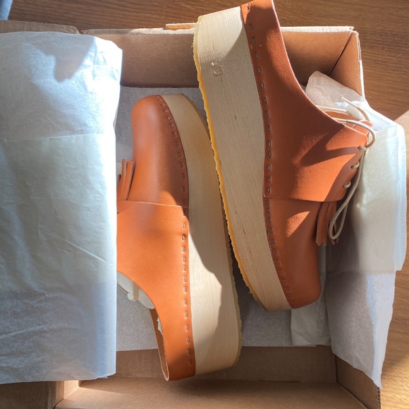 Zoe Platform w Kilt, Whiskey leather - Picture 9 of 12